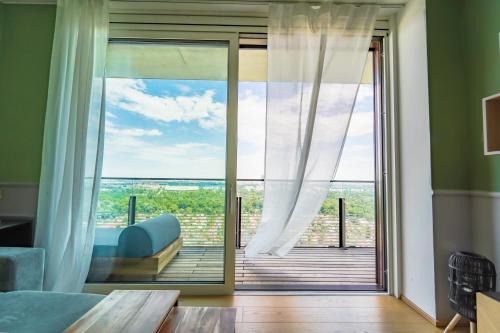 Erdberg Apartment | Wonderful Apartment with 2 bedrooms and pool and parking