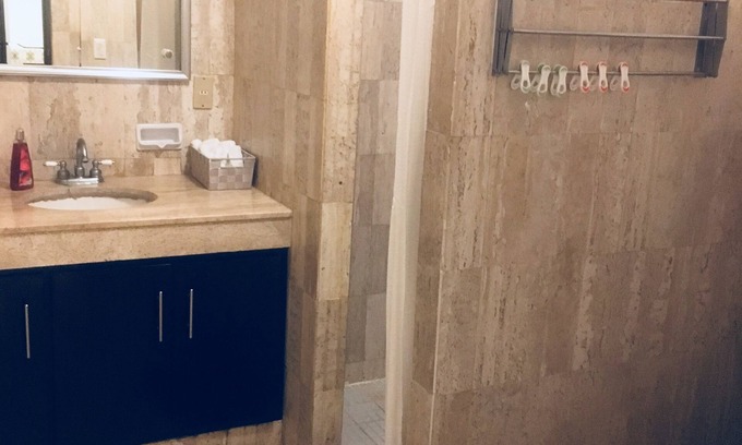 Las Gaviotas Condo | Wonderful bungalow in private tennis club located a block from Malecon and beach