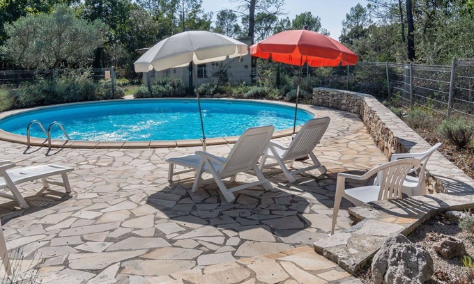 Flassans-sur-Issole House | Wonderful private villa for 8 guests with WIFI, private pool, TV, terrace and pets allowed