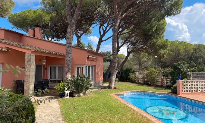 Mont-Ras House | Wonderful Holiday Home Rocaclara