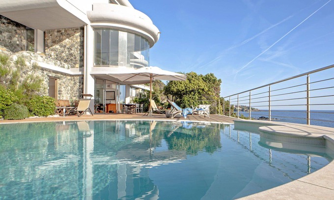 Rosignano Marittimo Villa | Wonderful private villa for 12 people with private pool, A/C, WIFI, TV, terrace and pets allowed