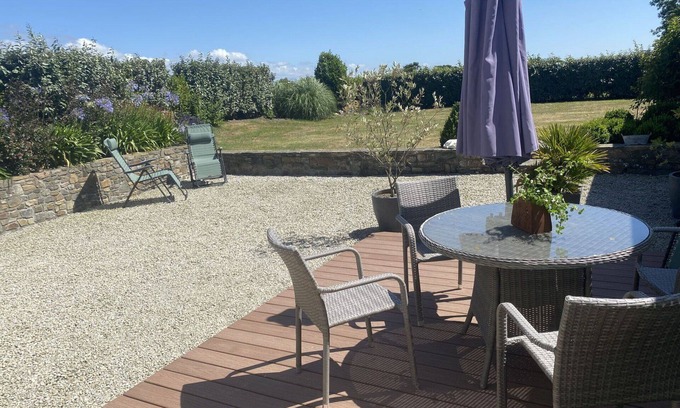Bretteville-sur-Ay House | Wonderful private villa for 4 people with WIFI, TV, terrace and pets allowed