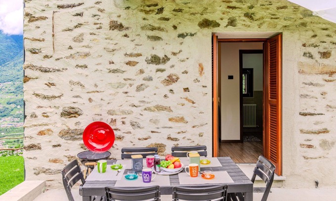 Cosio Valtellino House | Wonderful private villa for 5 guests with WIFI, TV, balcony and pets allowed