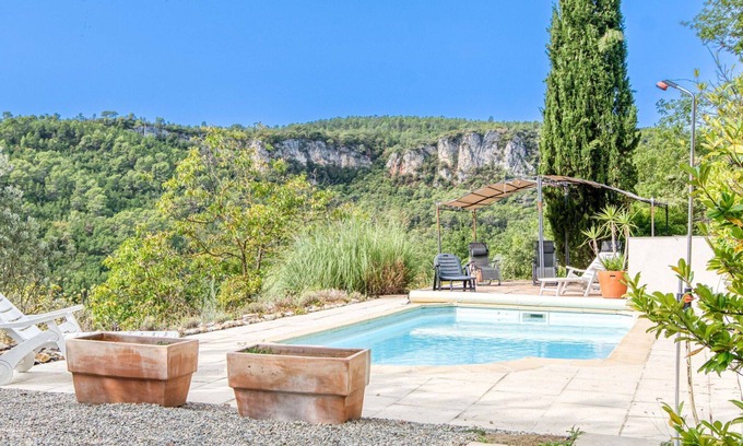 Chateaudouble House | Wonderful private villa for 6 guests with private pool, TV and patio