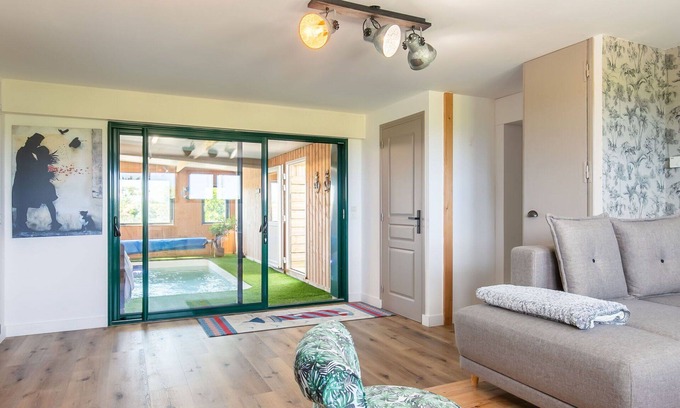 Guimaec House | Wonderful private villa for 6 guests with private pool, WIFI, TV, terrace and pets allowed