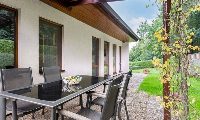 Rabyne House | Wonderful private villa for 4 guests with WIFI, TV, patio and pets allowed