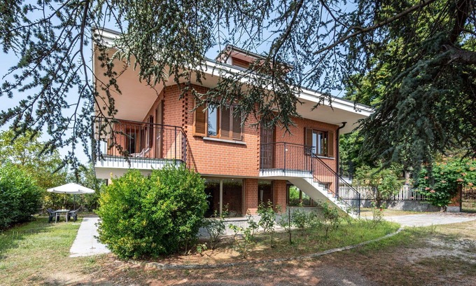 Bossolasco House | Wonderful private villa for 8 people with WIFI, TV, balcony and pets allowed
