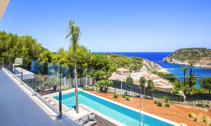 Mar Azul Villa | Wonderful private villa for 8 guests with private pool, WIFI, A/C, TV and patio