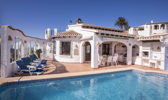 Rafol de Almunia House | Wonderful private villa for 8 people with private pool, WIFI, A/C, TV and patio