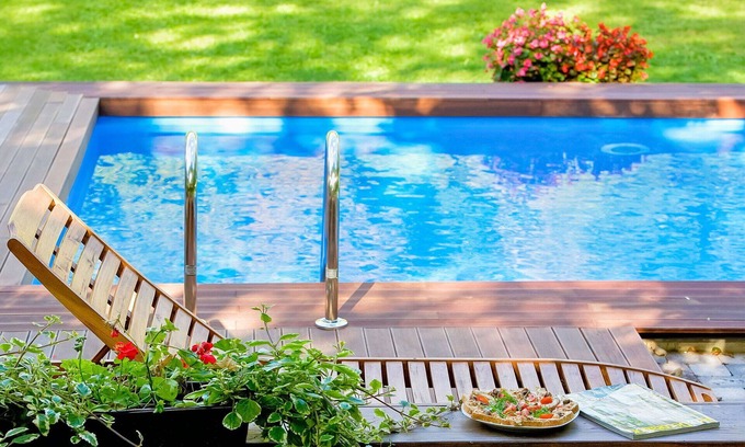 Matulji House | Wonderful private villa with WIFI, hot tub, A/C, private pool, TV, patio and pets allowed