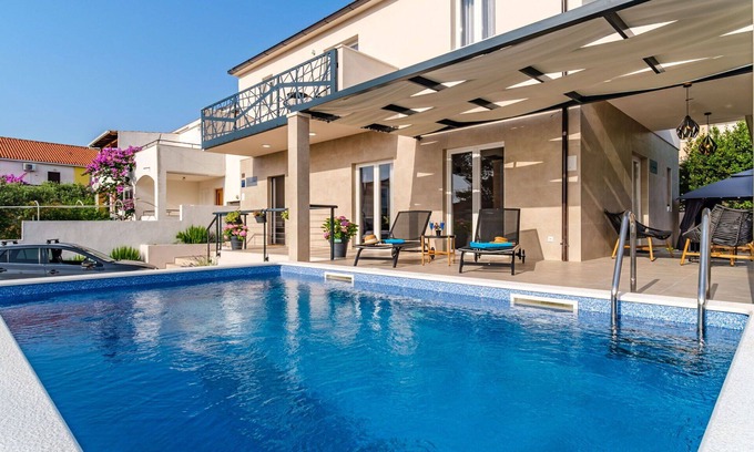 Cove Makarac (Milna) House | Wonderful private villa for 8 people with private pool, WIFI, A/C, TV and terrace