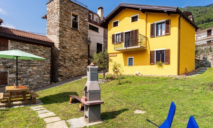 Sorico House | Wonderful private villa for 4 people with hot tub, WIFI, TV, patio and pets allowed