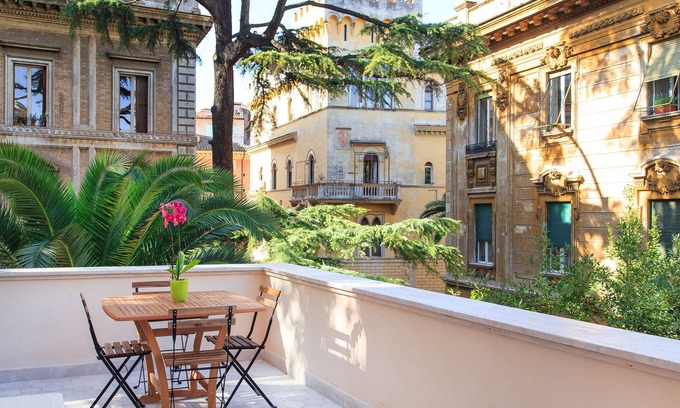Roman Ghetto Apartment | Wonderful terrace apartment in the city center