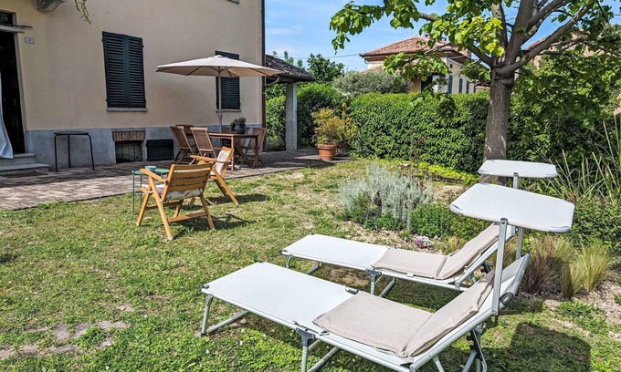 Montegrosso dʼAsti House | Wonderful villa for 4 guests with WIFI and terrace