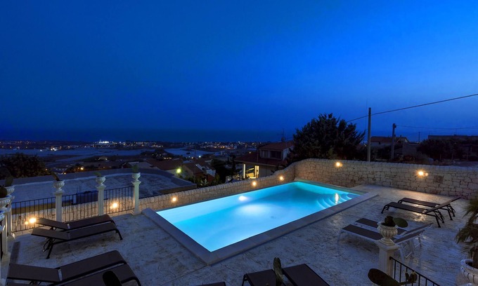 Marina di Ragusa Villa | Wonderful Villa with Swimming Pool and Unforgettable Sea View