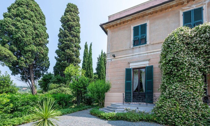 Albisola Superiore Villa | Wonderful villa for 4 people with WIFI, TV and pets allowed
