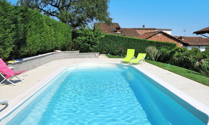 Asti House | Wonderful villa for 5 people with WIFI, private pool, TV and patio