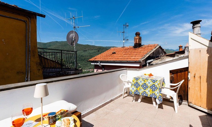 Gazzelli House | Wonderful villa for 4 guests with A/C, WIFI, TV, terrace, pets allowed and panoramic view