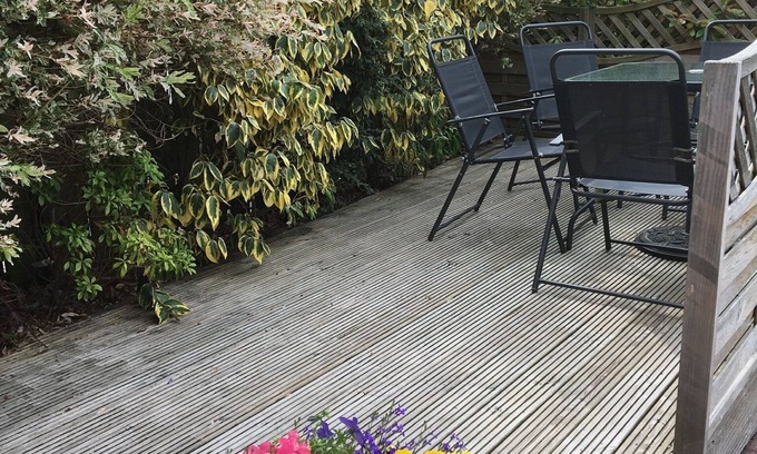 Chesterfield Apartment | WOOD VIEW LODGE EDGE OF THE PEAK DISTRICT 15 MINS TO CHATSWORTH, BAKEWELL,