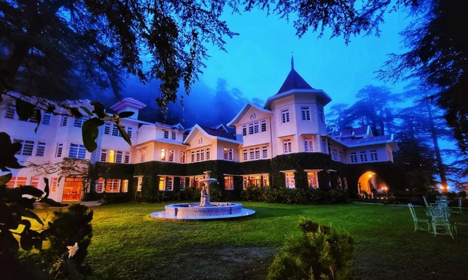 Shimla Resort | Woodville Palace Shimla ( A Heritage property since 1938 )