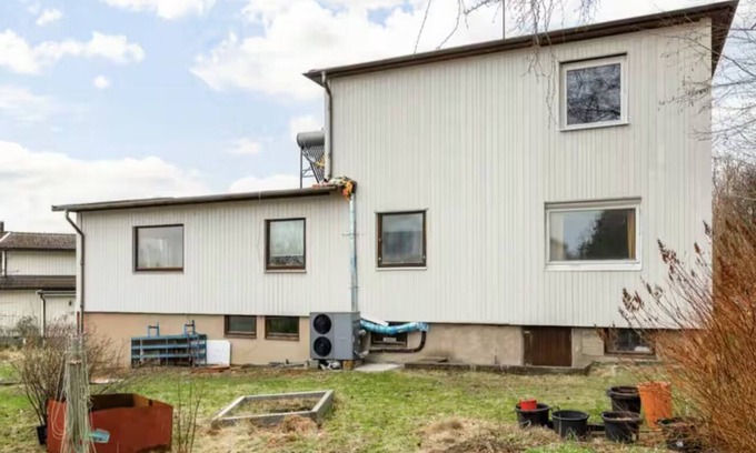 Harestad Apartment | Workers - 10BR - 3 Bath - Parking lot