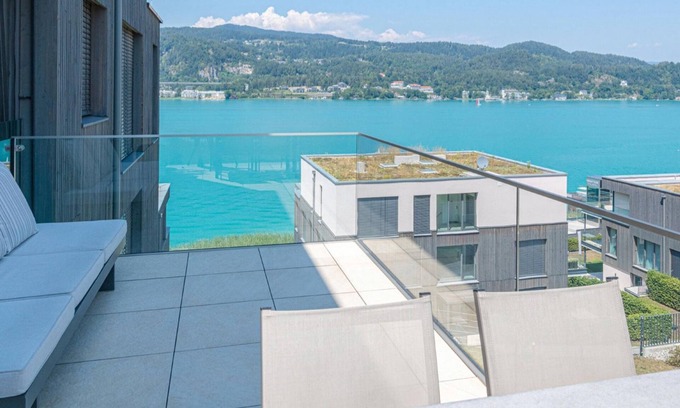Maria Woerth Apartment | Wörthersee Apartment Sundowner by S4Y