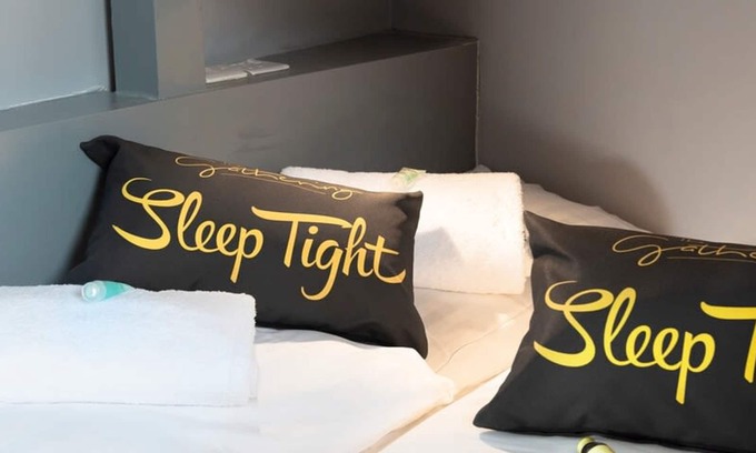 Wrexham Apartment | Wrexham Central Stay Apartment Seven