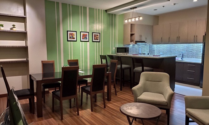 Makati Central Business District Apartment | WSI RESIDENCES Private and spacious for 4 equipped apartment family friendly