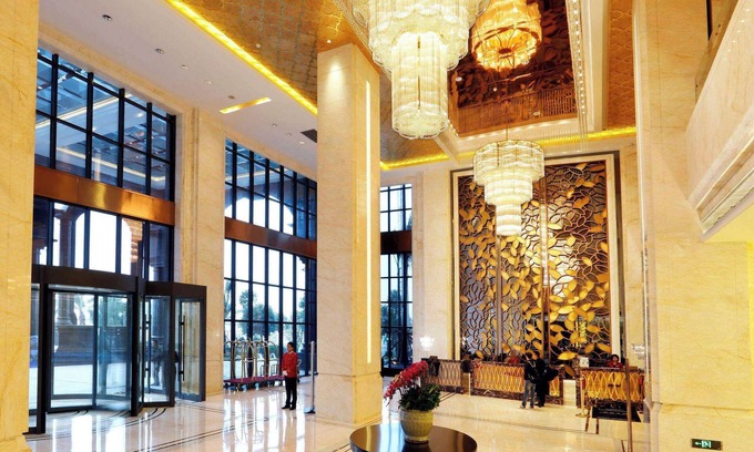 Longwen District Hotel | Wyndham Grand Plaza Royale Mingfa Zhangzhou