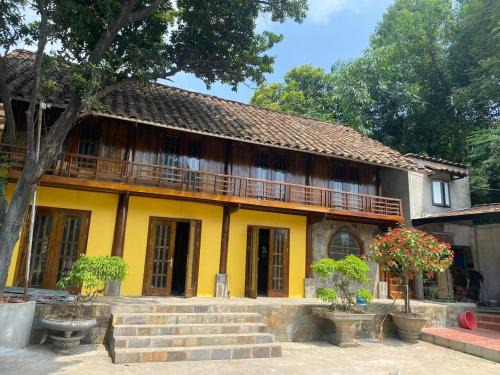 Ngoi Tu House | Xóm Cảng homestay-Thac Ba lake