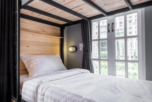 Rama 9 Hostel | X9Hostel