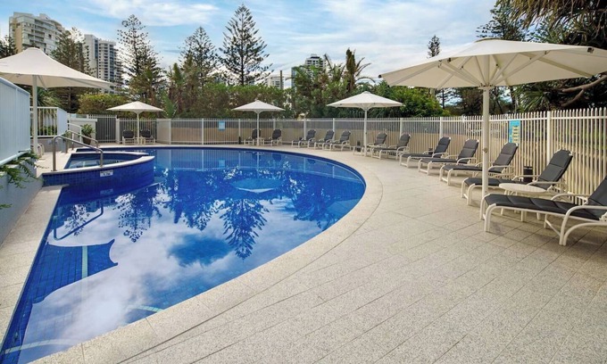 Main Beach Apartment | Xanadu Escape Seaside Resort near Surfers Paradise