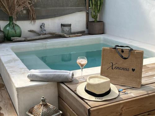 Le Grau-dʼAgde Apartment | xenónas appartement avec petite piscine privée