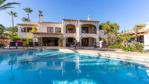 Pinar del Advocat Villa | Xenofilia 7