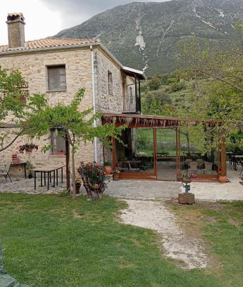Souli House | XENONAS SOULIOU