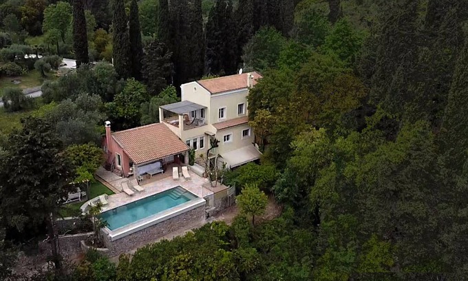 Limni Villa | Xenonerantzia Country style villa