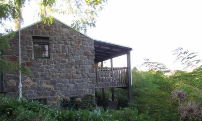 Clunes House | XII Stone Steps of Clunes