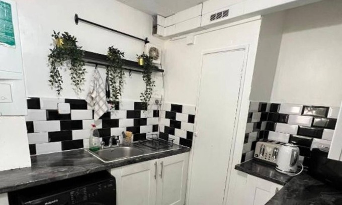 Eltham Apartment | Xtra 3-bedroom apartment with WiFi in vibrant London