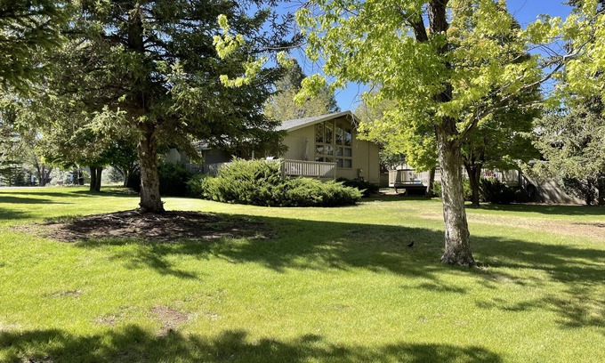 Flagstaff House | Year round mountain retreat