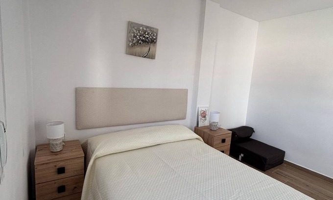 Distrito Norte Sierra Apartment | Your Sanctuary with a View of History: Live Córdoba from the Heart of the City