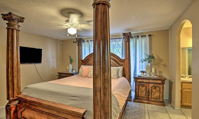 Fortuna Foothills Cottage | Yuma Retreat w/Fire Pit in a Golf Course Mecca!