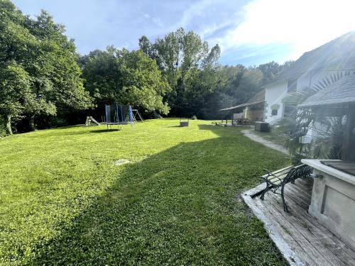 Kerkaszentkiraly House | Zöld orom vendégház