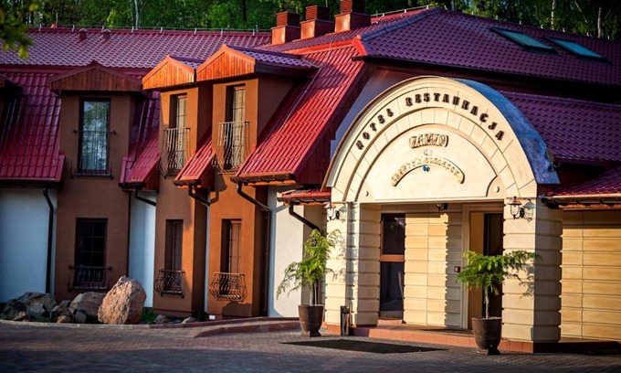 Prochowice Apartment | Zajazd u Beaty i Violetty