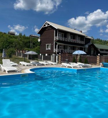 Slavske House | Zarichna Lyks