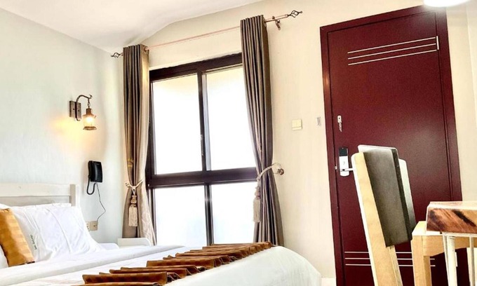 Bugahya Hotel | Zebi Ecolodge