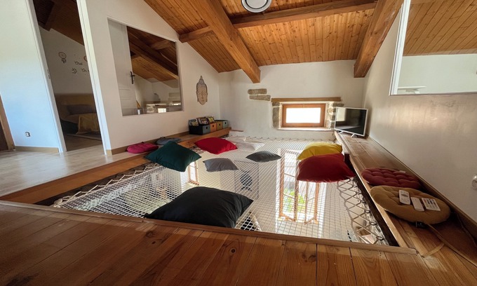 Largentiere Apartment | Zen loft with hanging net (kids will love it!), in a medieval village.