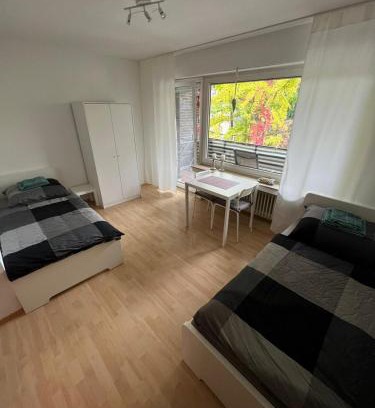 Moenchengladbach Apartment | Zentral gelegene Apartments am Schillerplatz MG30 und MG31