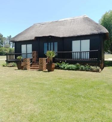 Vanderbijlpark Apartment | Zero-Three Vaal Ultimate Sky