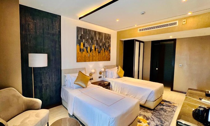 Fort Hotel | Zest Metropole