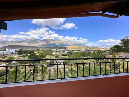 Gjirokaster House | Zholi Guest House